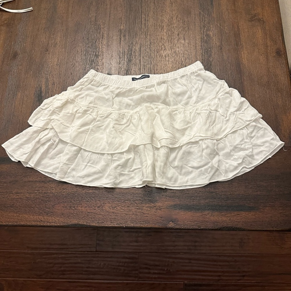 Brandy Melville White Ruffle Skirt